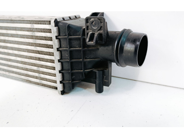 Интеркулер  95026329   Buick Encore I 