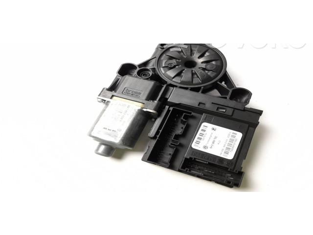 Передний двигатель механизма для подъема окон