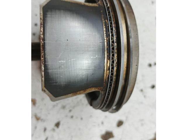 Píst MPI Volkswagen Polo IV 9N3