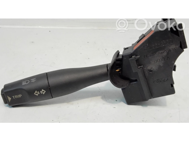 Ручка поворотов/ фонарей