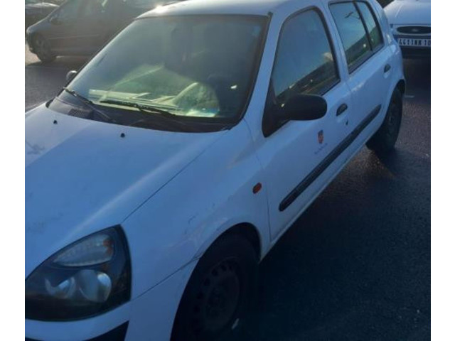 Генератор 8200537415, 8200537415   Renault Clio II      