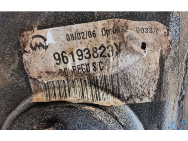 Zpětné zrcátko Citroen Berlingo 2006 8153HR, 96193823X