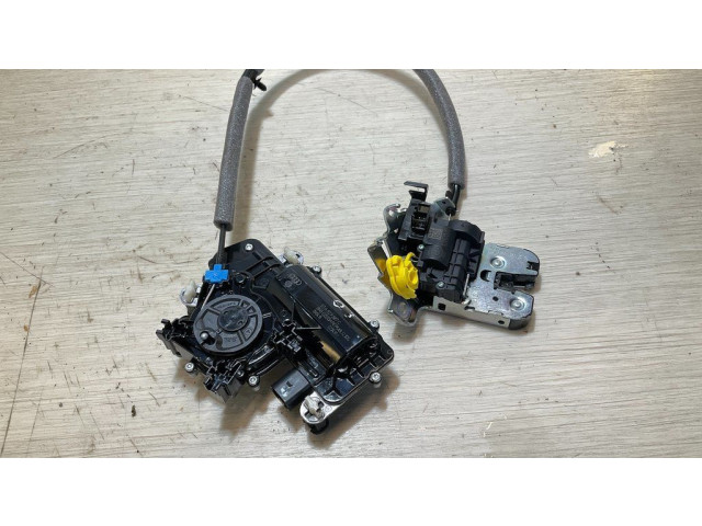 Замок задней крышки