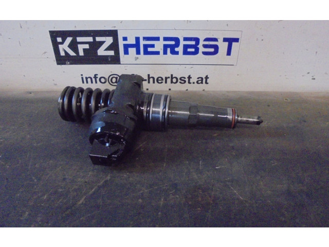 Форсунка 038130073BN, 038130073BN    Audi A3 S3 8P  BLS 