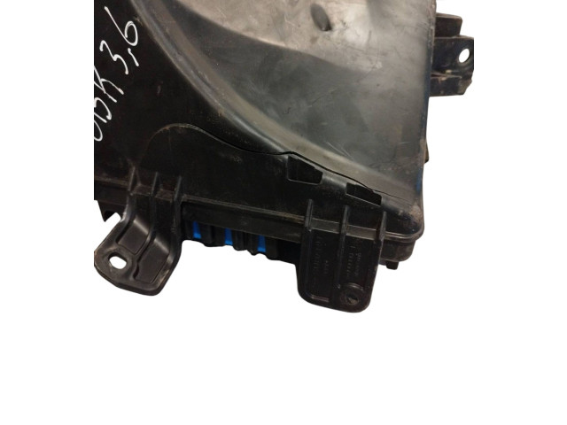 Pojistková skříňka Subaru Outback (BS) 2016