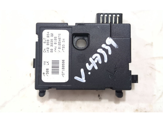 Блок управления 1K0959654   Audi A3 S3 8P