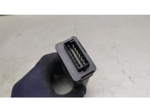 Блок управления 4102851, 40505359 Saab 9000 CD