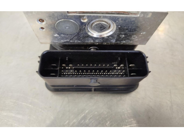 Блок АБС 5Q0614517DN Audi A3 S3 A3 Sportback 8P 2005 - 2013 года