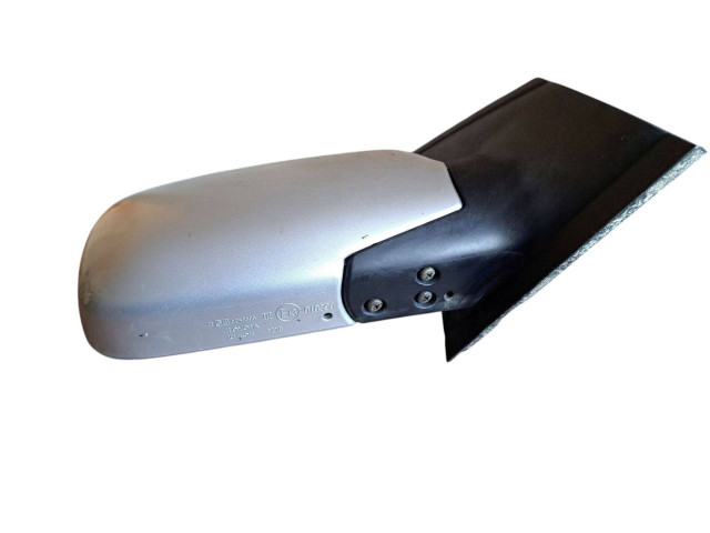 Зеркало электрическое Daihatsu YRV - года