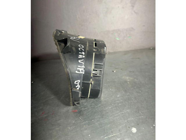 Панель приборов 1U1919034G, 111008928009 Skoda Octavia Mk1 (1U)