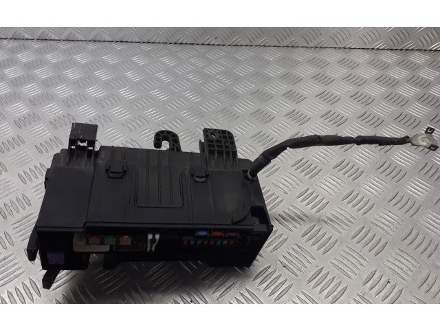 Блок предохранителей Peugeot 107