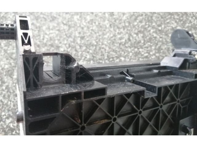 Блок предохранителей 7M3962258AH Ford Galaxy