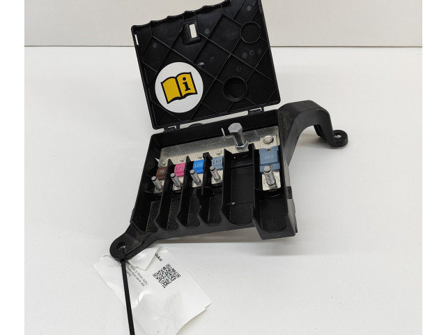 Блок предохранителей 4KE937548   Audi e-tron    