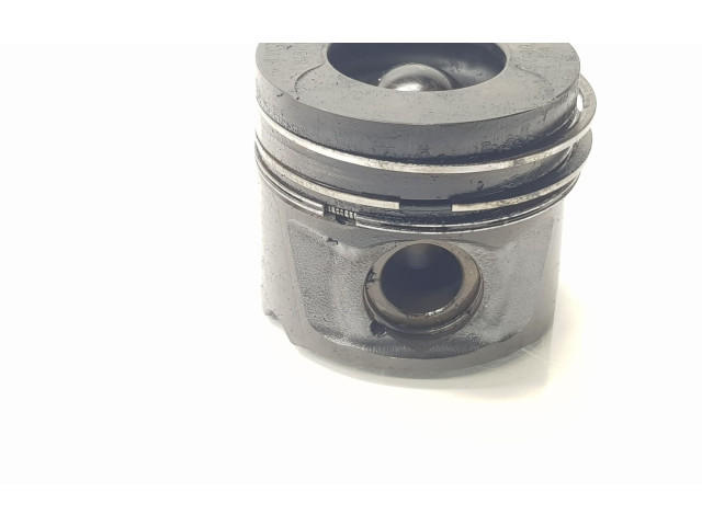  Поршень с шатуном  PISTON276DT, 276DT  Land Rover Range Rover Sport L494  