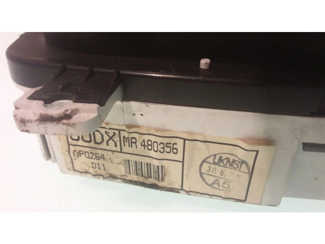 Панель приборов MR480356 Mitsubishi Carisma