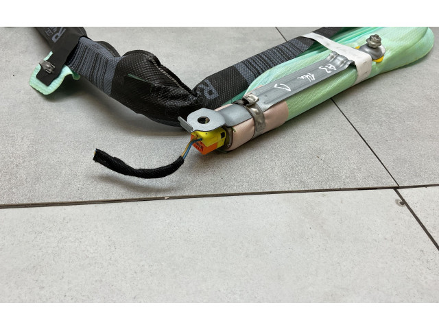 Боковая подушка безопасности 8V4880742A Audi A3 S3 8V