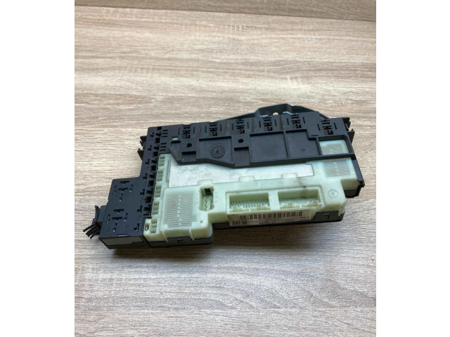 Блок предохранителей P7700411319C, 7700415565   Renault Clio II    