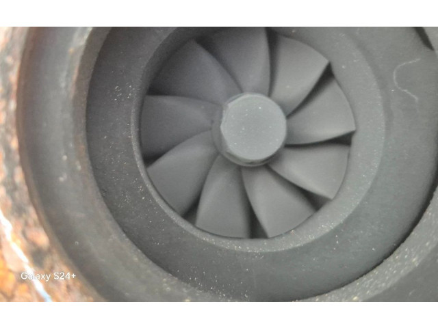 Turbodmychadlo Турбина 03L253016H Seat Ibiza IV (6J,6P)