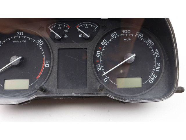 Панель приборов 1U0920811J   Skoda Octavia Mk1 (1U)       