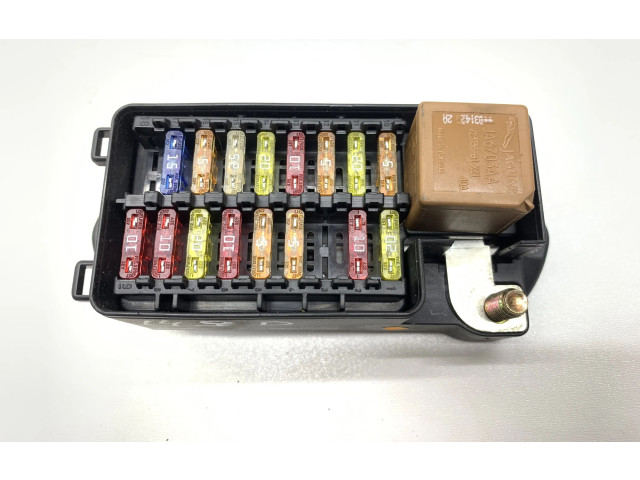 Блок предохранителей LJG2800BA, 518797006 Jaguar XK8 - XKR