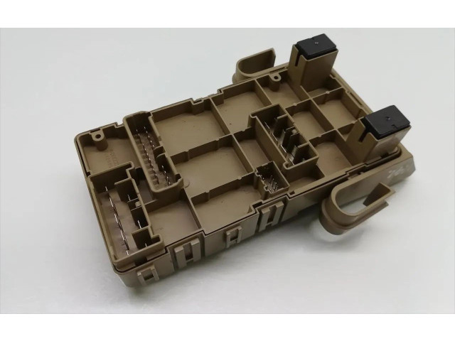Pojistková skříňka 82201AJ000, 909559 Subaru Outback 2009