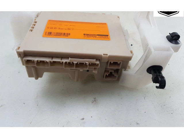 Pojistková skříňka 827300H030A, 827300H030A Peugeot 108 2016