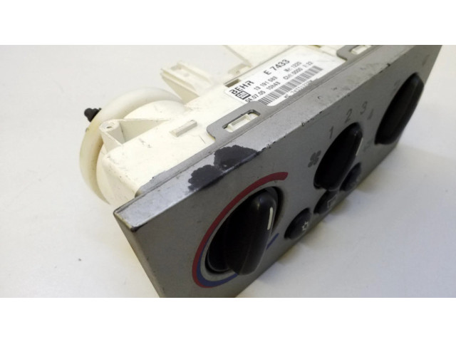 Блок управления климат-контролем 13191583, E7433   Opel Meriva A