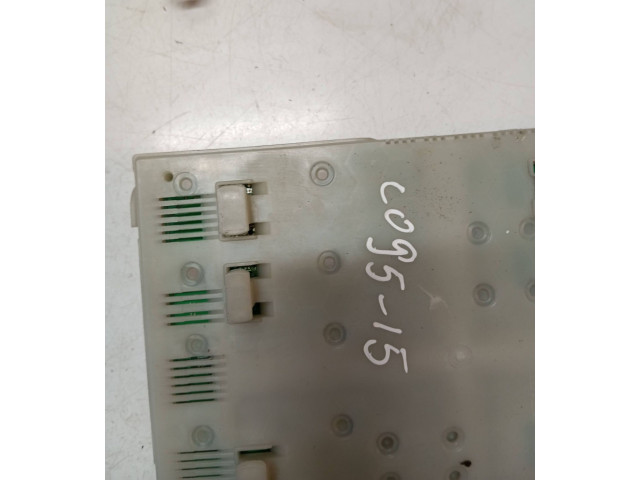 Pojistková skříňka 31314116 Volvo V60 2011