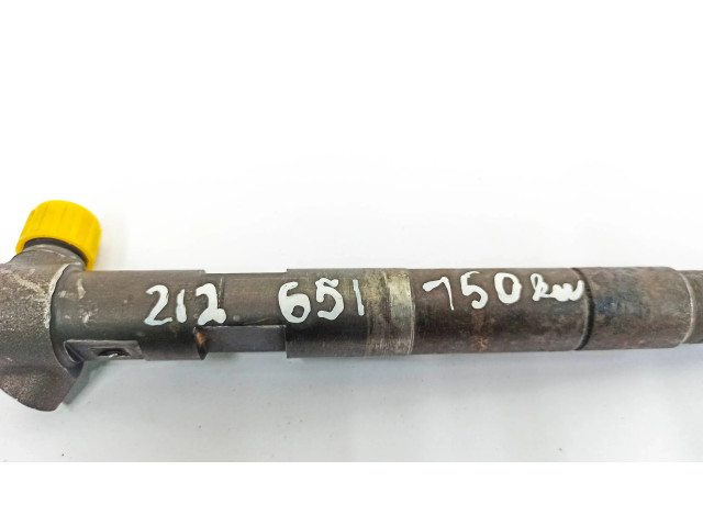 Vstřikovač Mercedes-Benz E W212 pro naftový motor 2.2 OM651 OM651