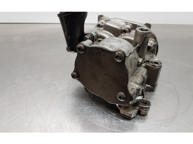 Масляный насос  DET 04L145208AA, 04L115263B  Audi A4 Allroad 