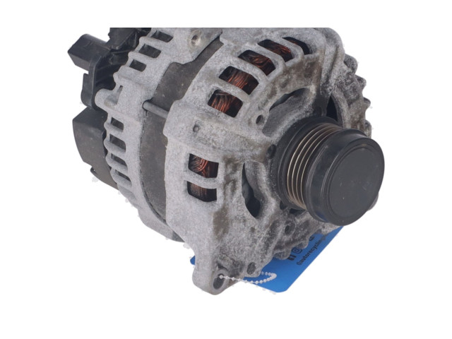 Генератор A0009061903   Mercedes-Benz GLA W156      