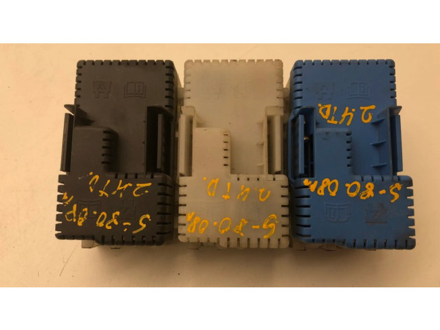 Блок предохранителей 6G9T14K131DA, 6G9T14K131BA Volvo S80