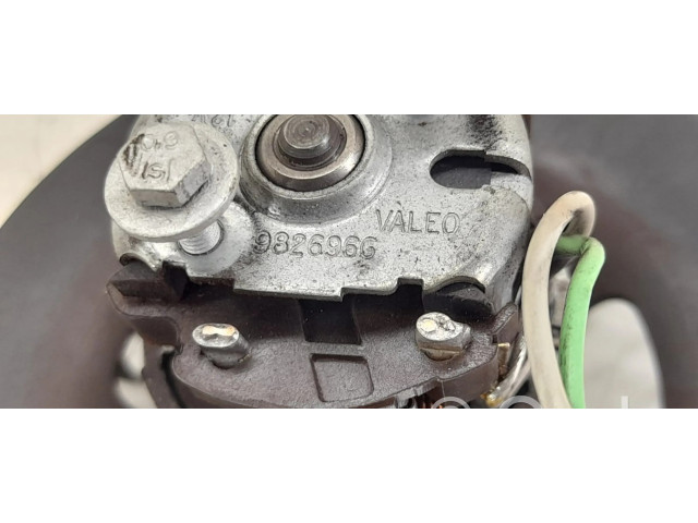 Вентилятор печки 0130007353, 9826966 Mercedes-Benz R W251