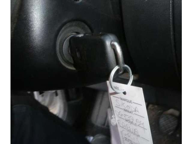 Генератор 03F903023E Skoda Fabia Mk2 (5J)