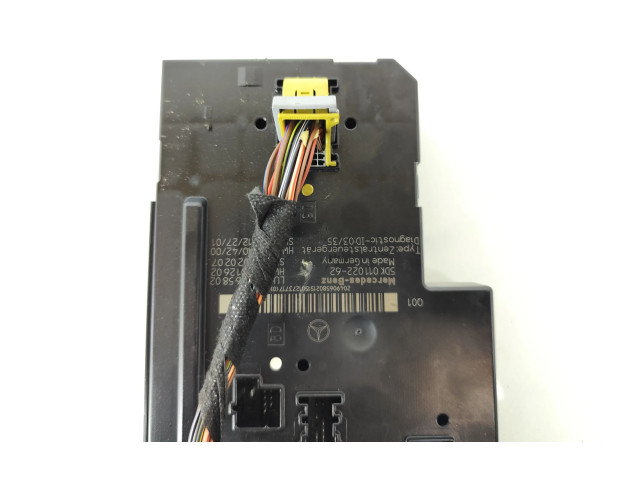 Pojistková skříňka 2049065802, 5DK01102262 Mercedes-Benz GLK (X204) 2015