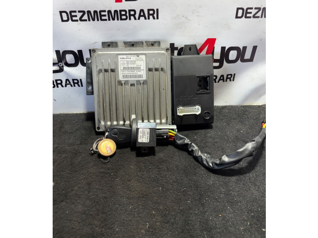 Комплект блоков управления 8201002106, R0410B036E   Dacia Sandero