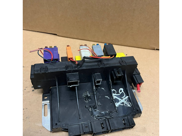 Pojistková skříňka A0325458232, 05045116 Mercede-Benz S W220 2000