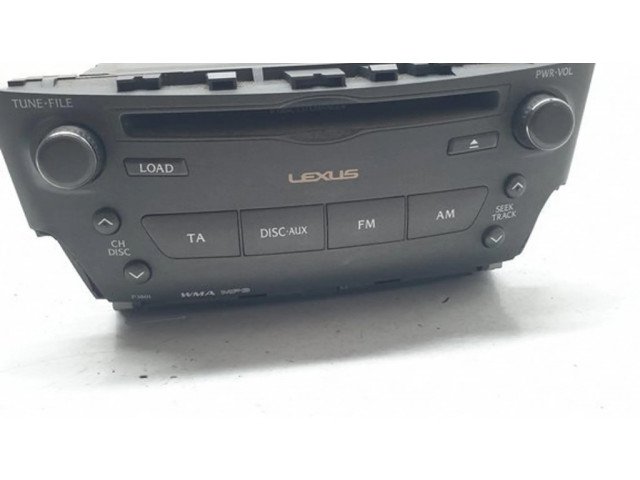 Радио/ проигрыватель CD/DVD / навигация