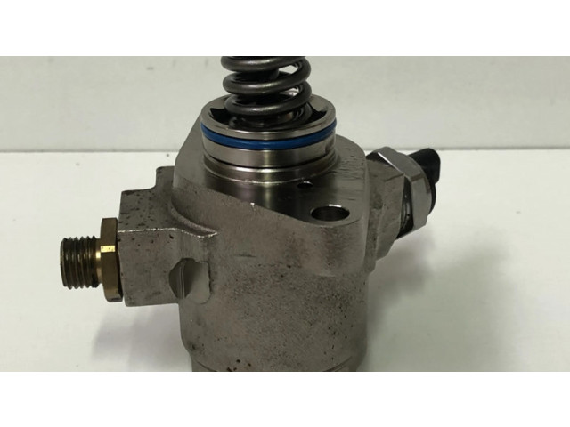 Насос топлива (в топливном баке)