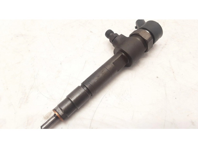 Vstřikovač 0445110119   Alfa Romeo 166  pro naftový motor 2.4  