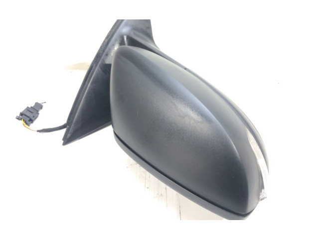 Зеркало электрическое Skoda Rapid (NH) 2012 - 2019 года