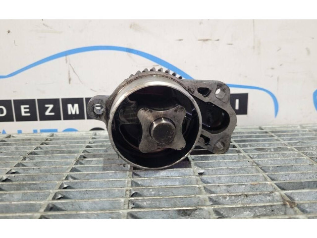 Масляный насос     Jeep Cherokee III KJ 