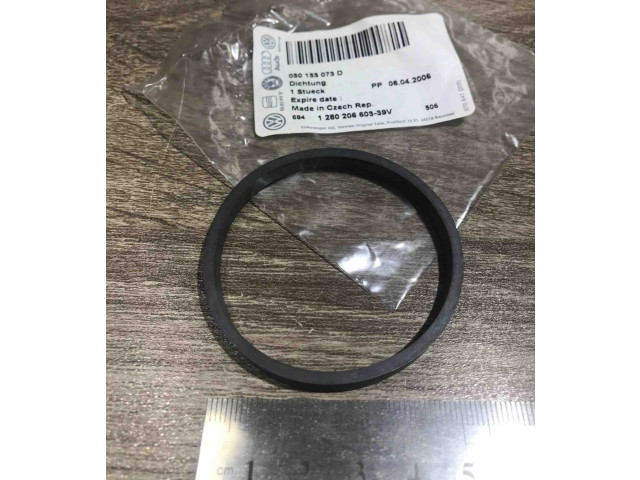 Всасывающий коллектор 030133073d   Skoda Octavia Mk1 (1U)