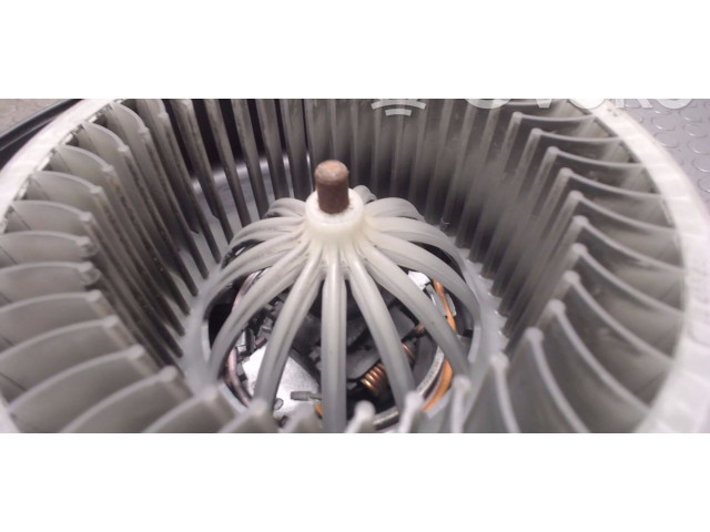 Вентилятор радиатора 6Q1820015C, NICHTZUTREFFEND Skoda Fabia Mk1 (6Y)