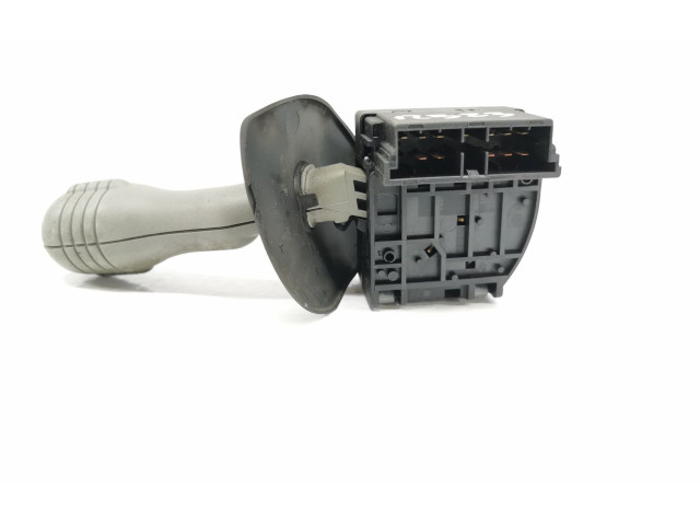 Ручка стеклоочистителей Renault Twingo I