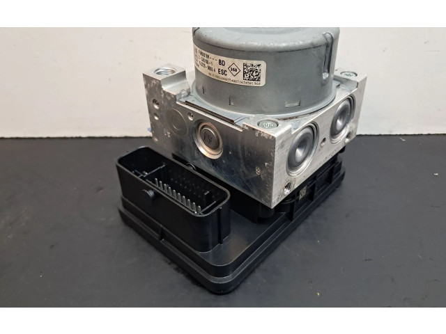 Блок АБС 476600078R Dacia Dokker 2012 - года