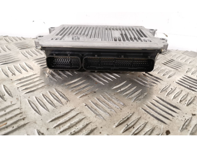 Блок управления двигателя 22765AH560, 2757006912   Subaru Forester SJ