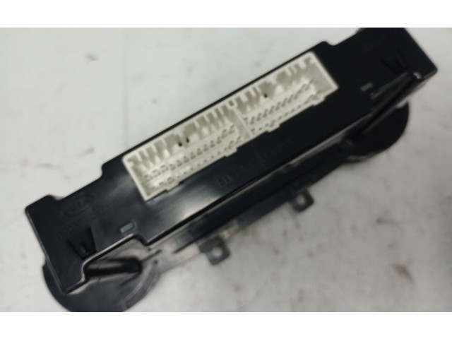 Блок управления климат-контролем 972501H500 KIA Ceed