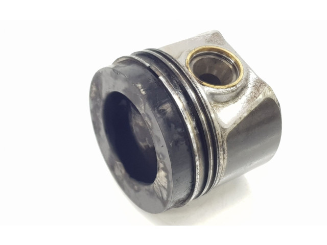 Píst 04L107065AM, 04L107065AM   Seat Ateca     