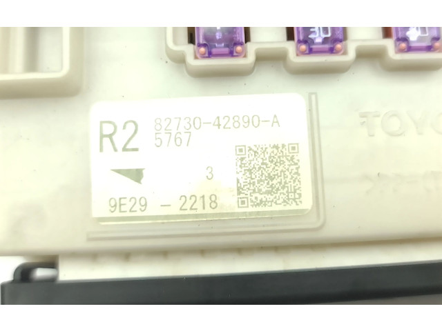 Pojistková skříňka 8922142331, 8273042890A Toyota RAV 4 (XA50) 2019